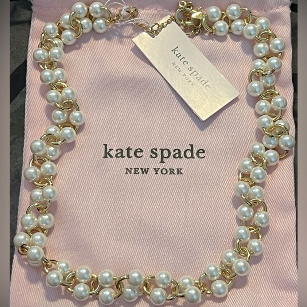 Kate Spade Authentic Vintage White Multi Nouveau Pearls Necklace & Earrings Set - Picture 3 of 9